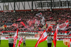 Halle2